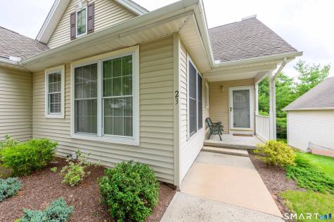 25 Hamden Hills Drive Hamden CT 06518