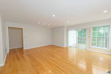 25 Hamden Hills Drive Hamden CT 06518