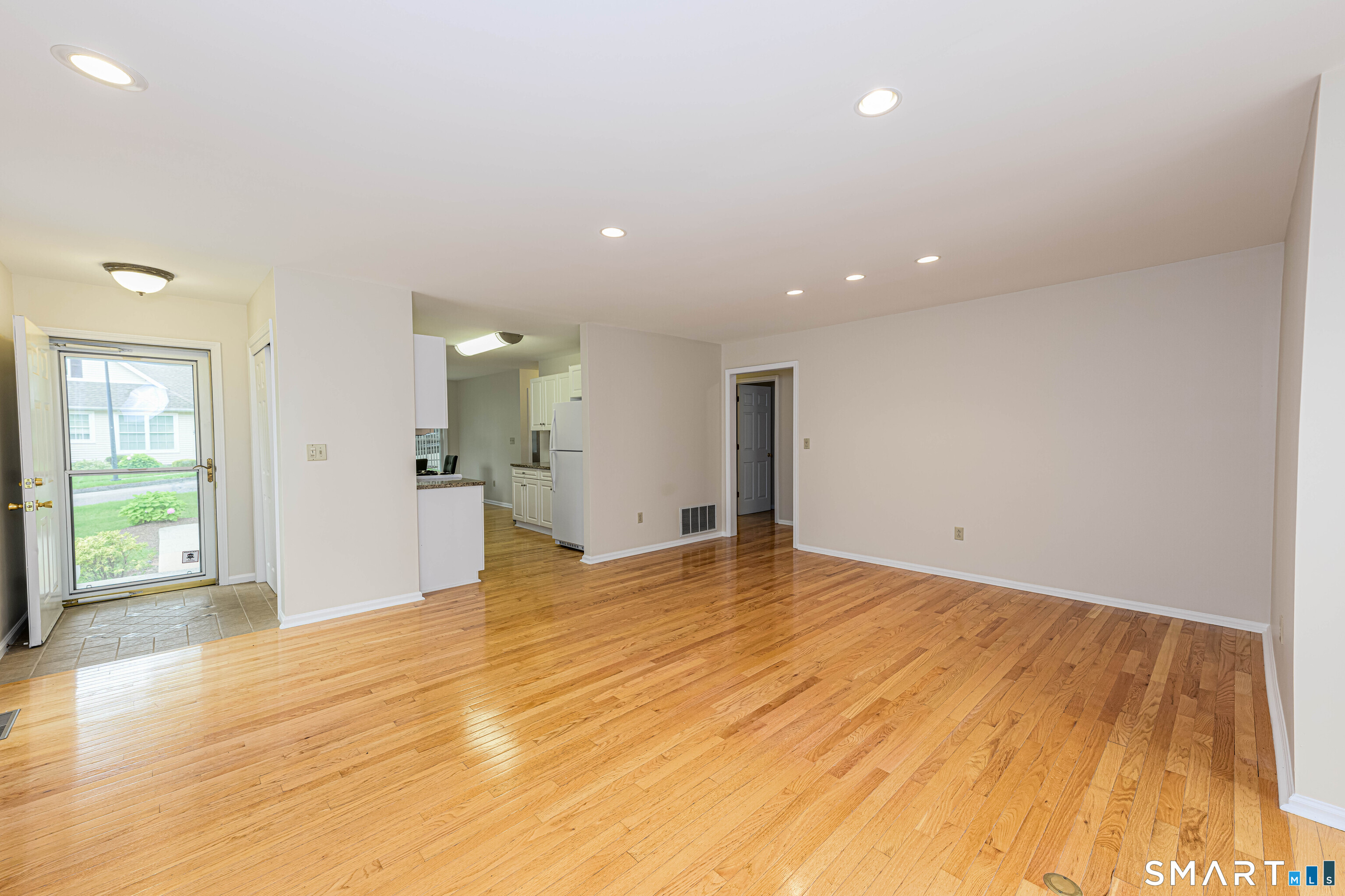 25 Hamden Hills Drive Hamden CT 06518