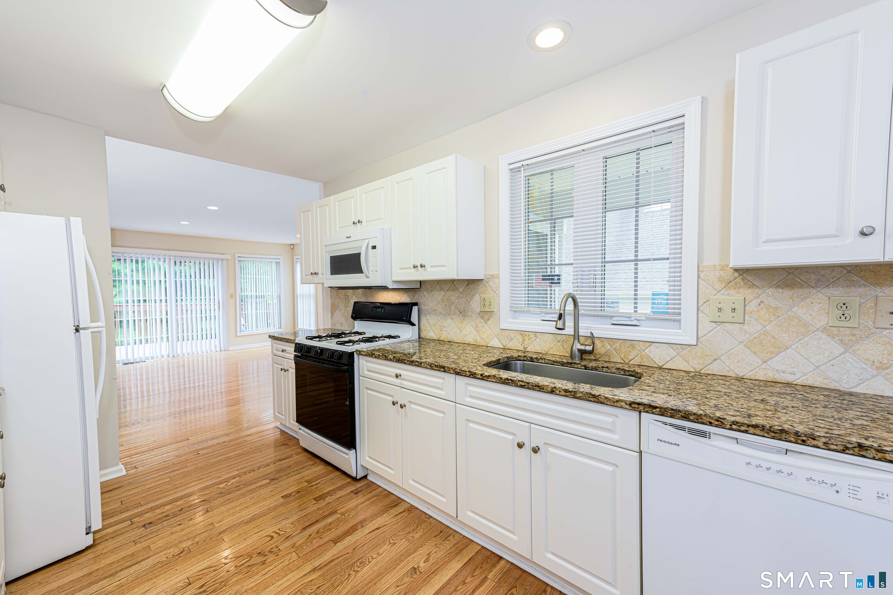 25 Hamden Hills Drive Hamden CT 06518