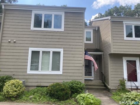 142 Timber Ridge Southington CT 06489