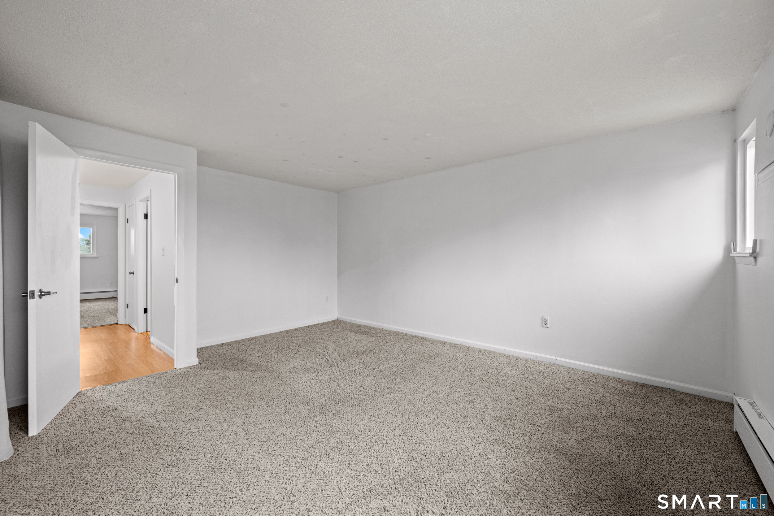 528 Shennecossett Road Groton CT 06340
