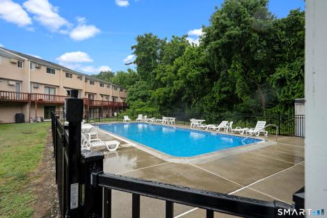 528 Shennecossett Road Groton CT 06340