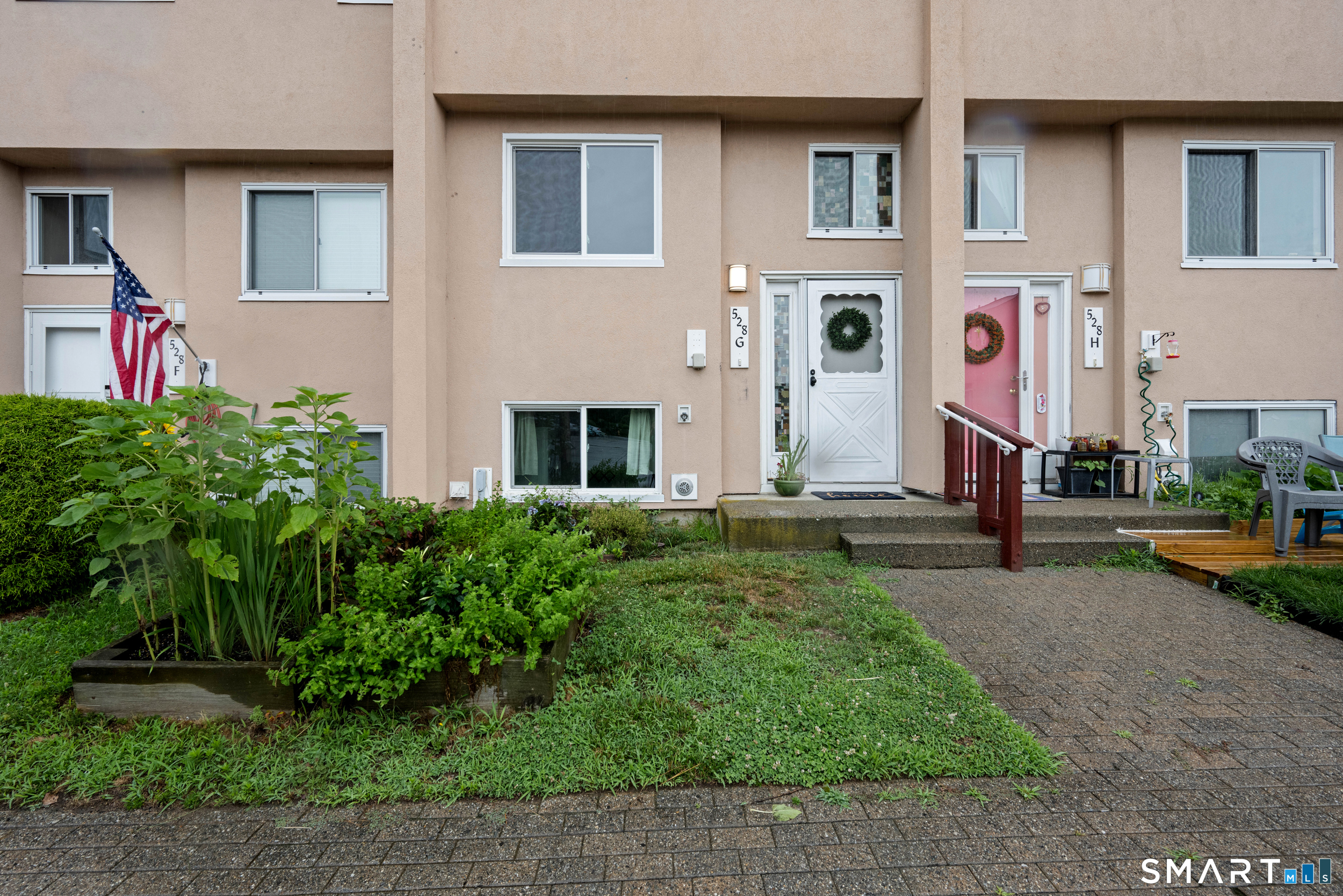 528 Shennecossett Road Groton CT 06340