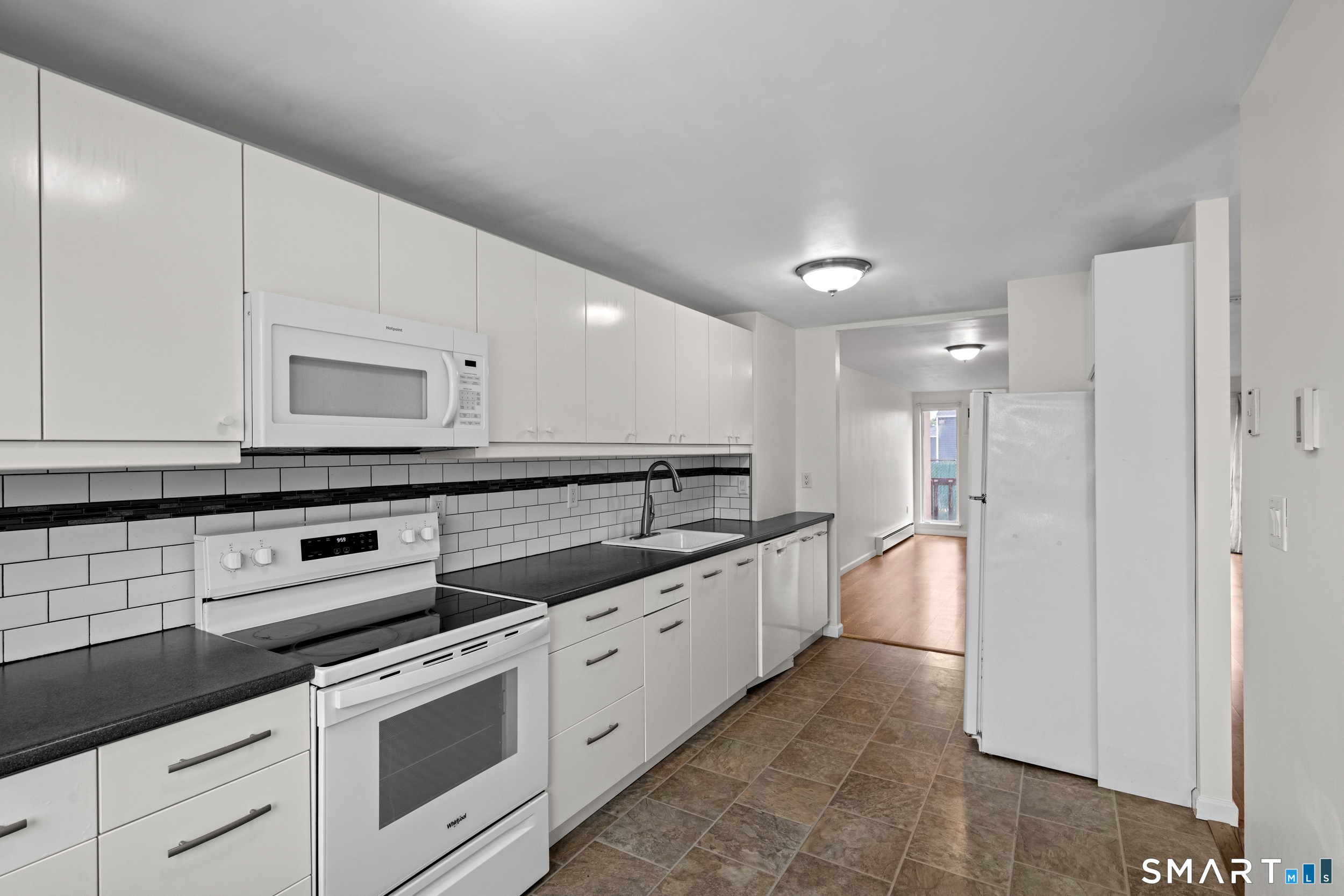 528 Shennecossett Road Groton CT 06340