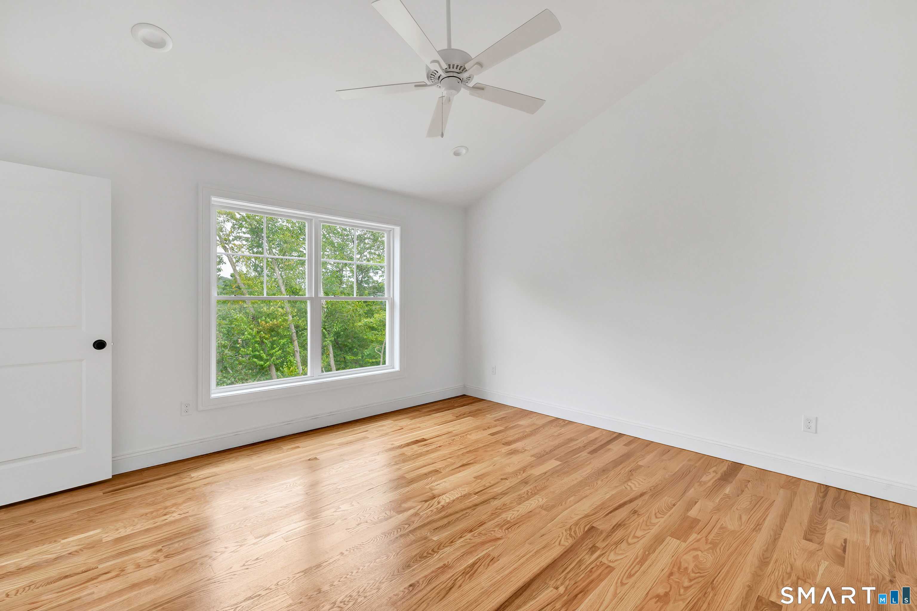 14 Windward Way Shelton CT 06484