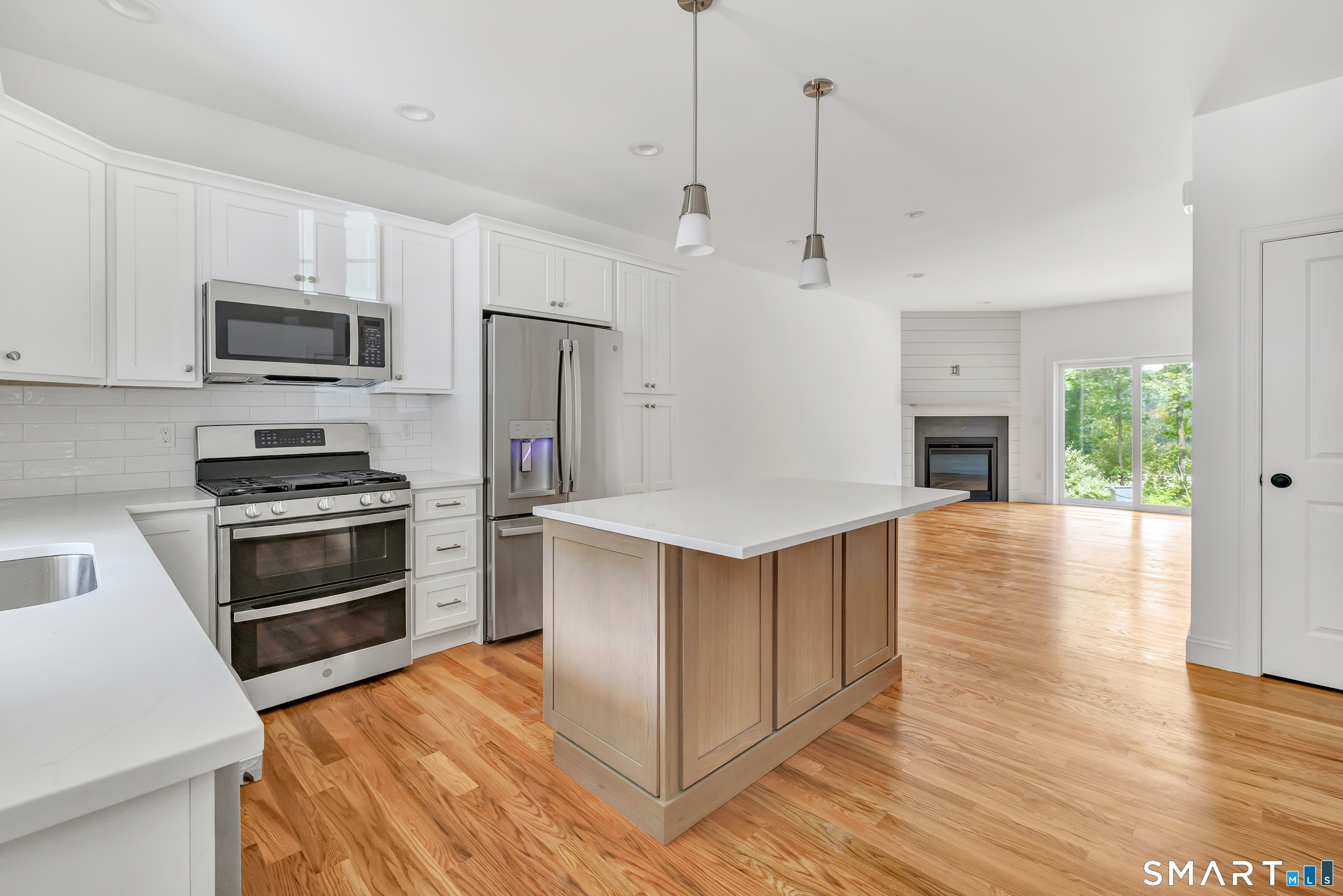 14 Windward Way Shelton CT 06484