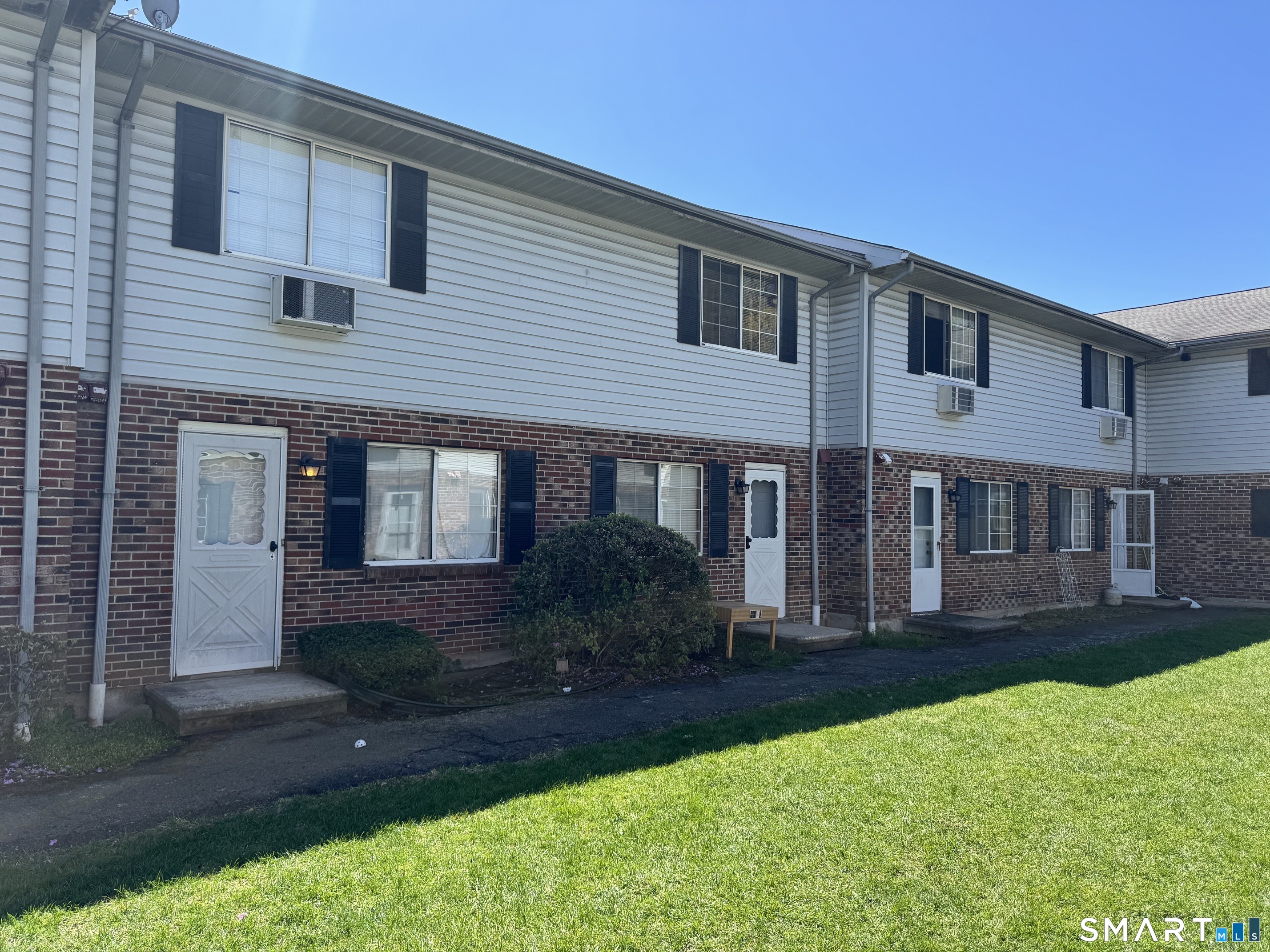 975 Meriden Road Waterbury CT 06705