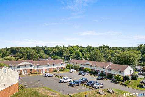 975 Meriden Road Waterbury CT 06705
