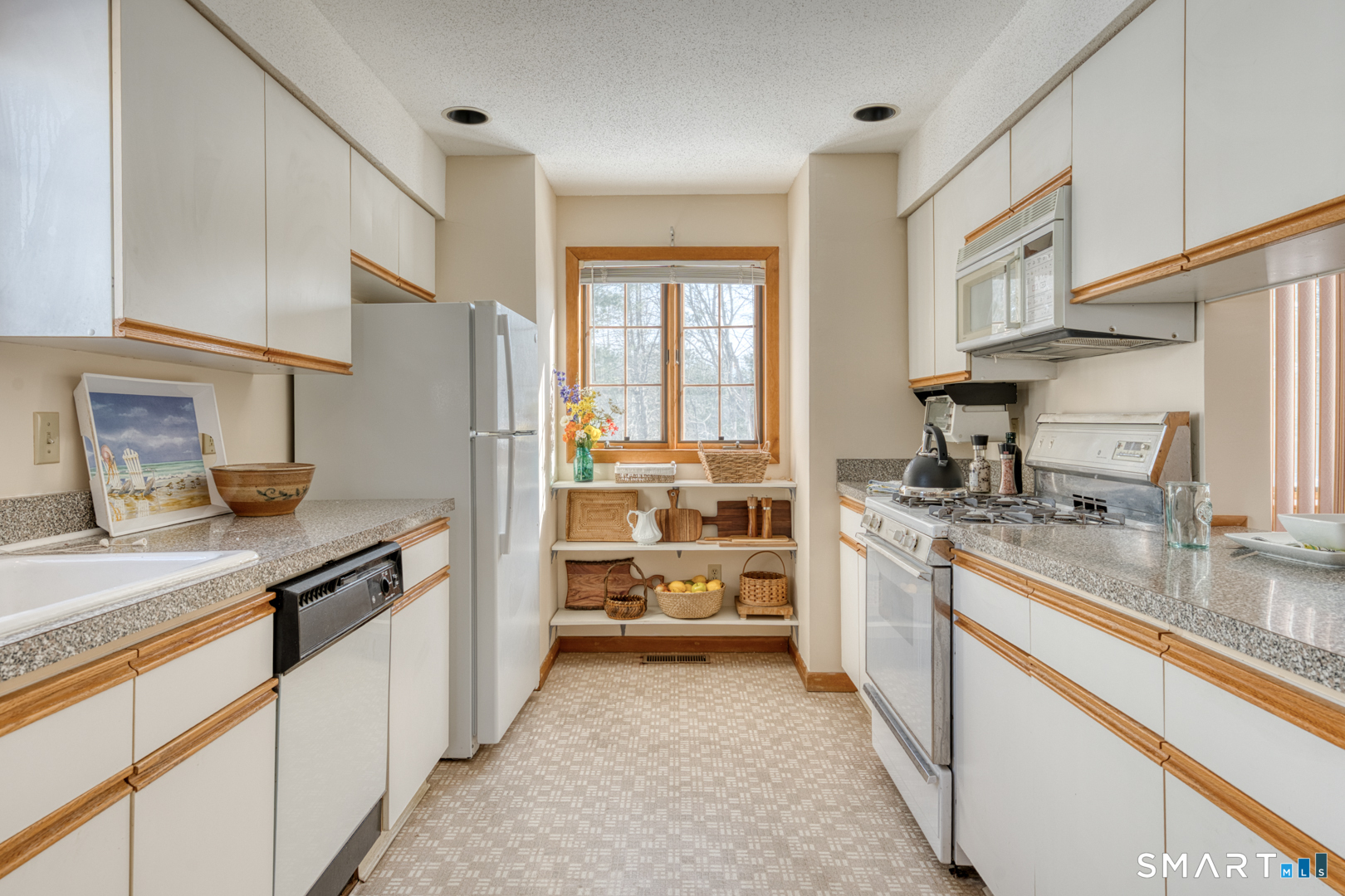 54 Eastbrook Heights Mansfield CT 06250