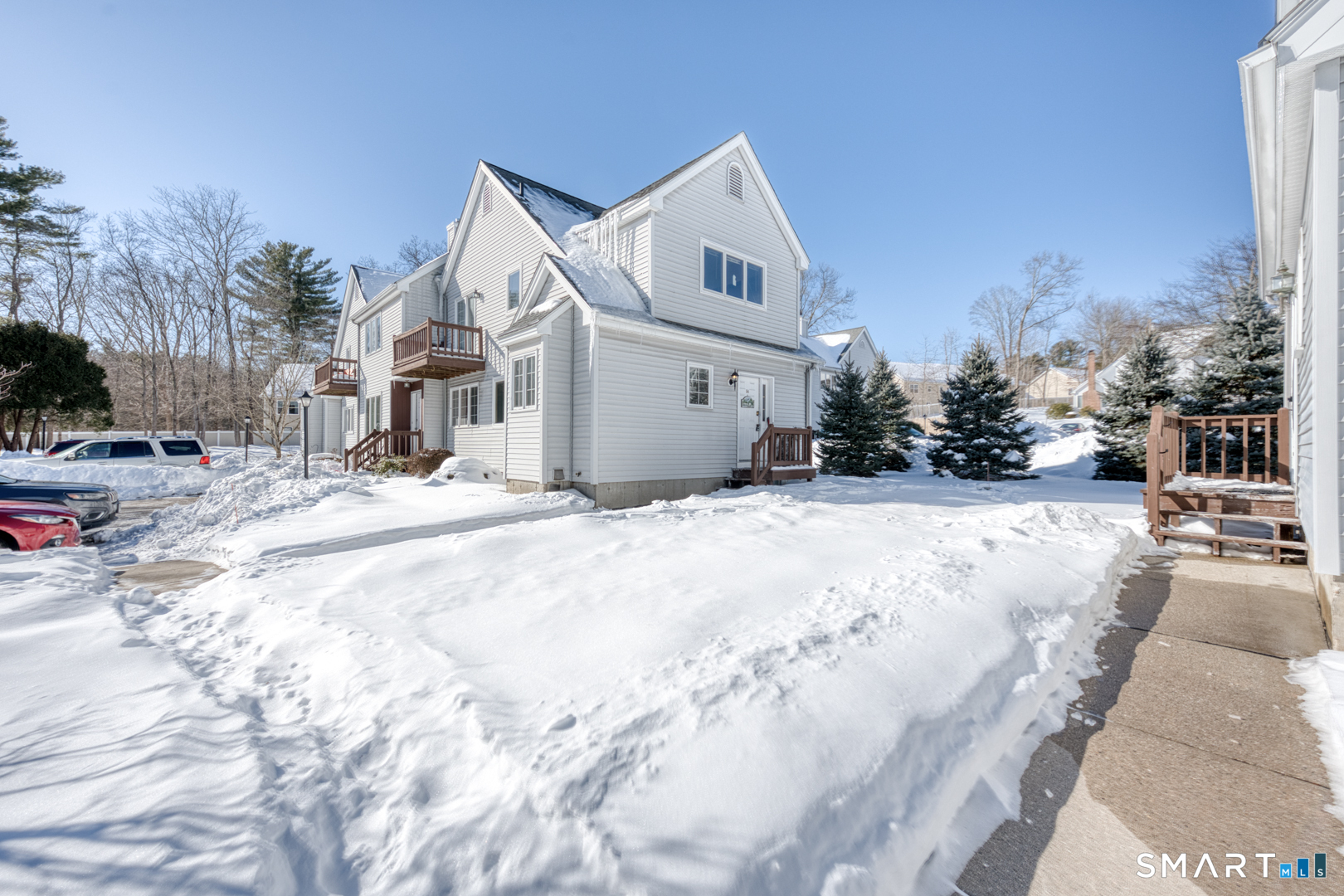 54 Eastbrook Heights Mansfield CT 06250