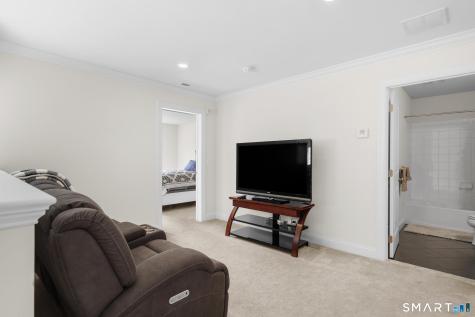 24 Highridge Road Middlebury CT 06762