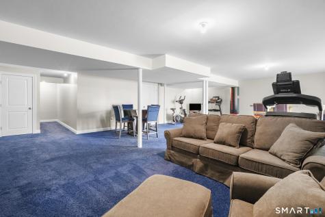 24 Highridge Road Middlebury CT 06762
