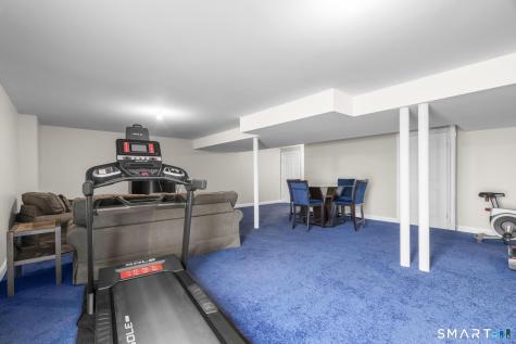 24 Highridge Road Middlebury CT 06762