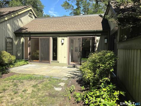 643 Heritage Village Southbury CT 06488