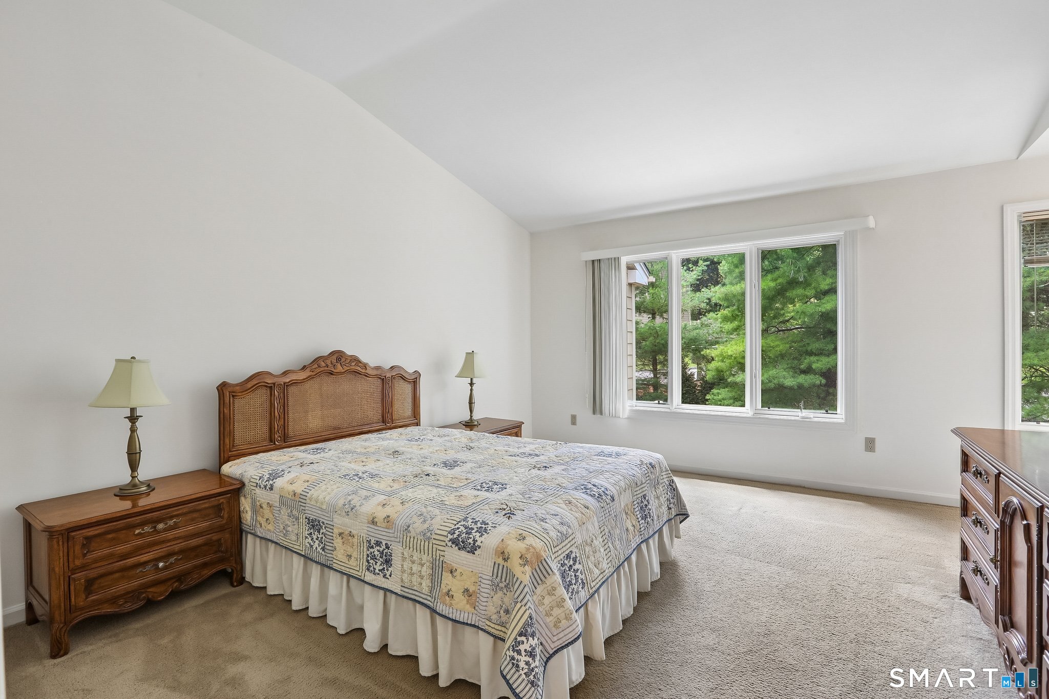 11 Boulevard Drive Danbury CT 06810