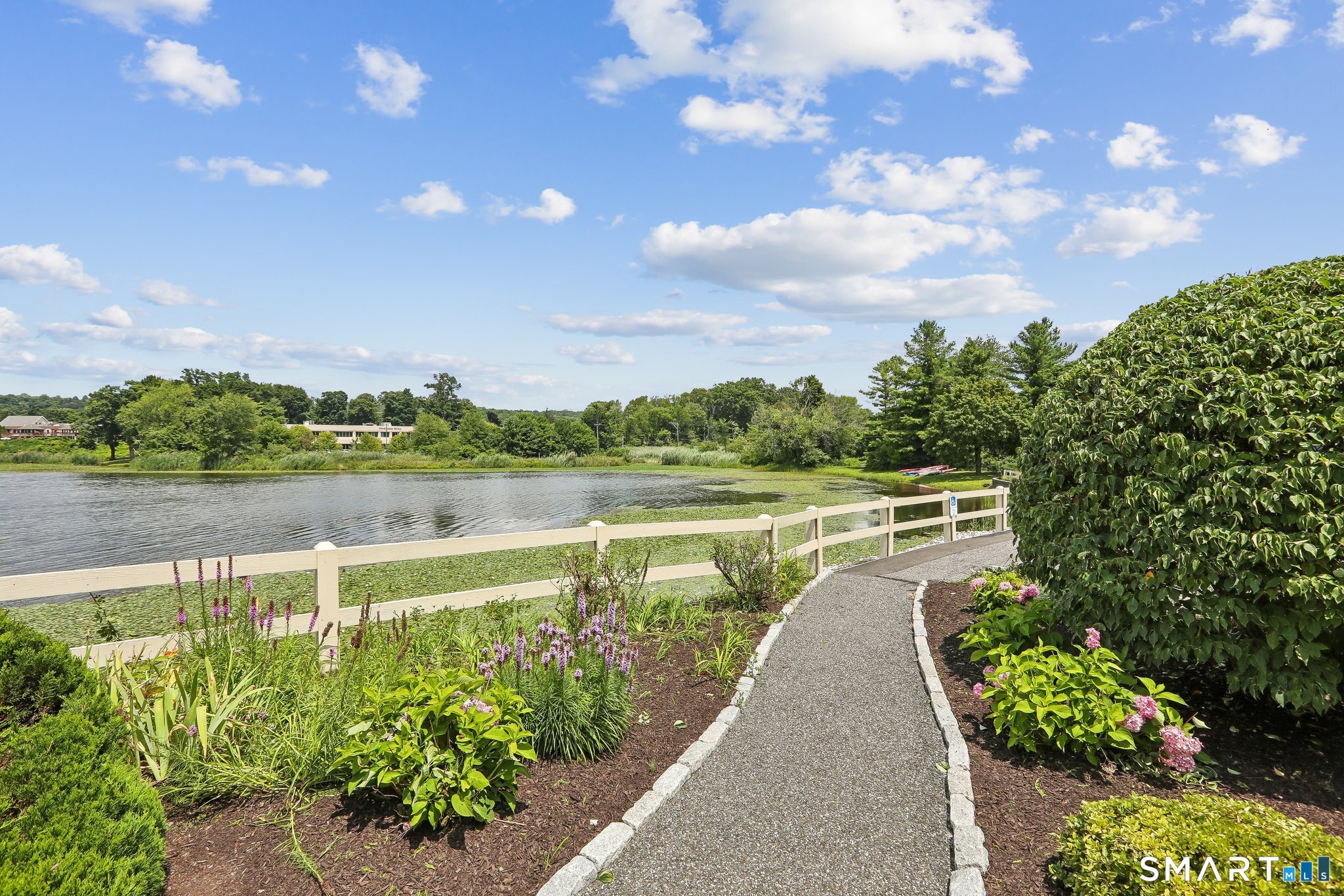 11 Boulevard Drive Danbury CT 06810