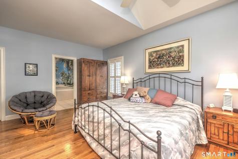 99 Jasmine Circle Milford CT 06461