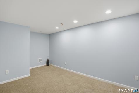 102 Heatherwood Drive Brookfield CT 06804