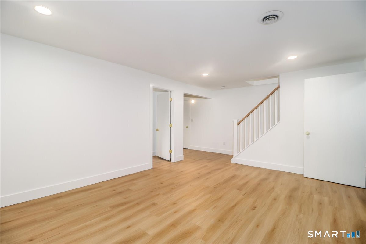 402 Montauk Lane Stratford CT 06614