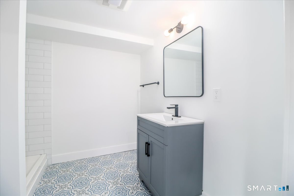 402 Montauk Lane Stratford CT 06614