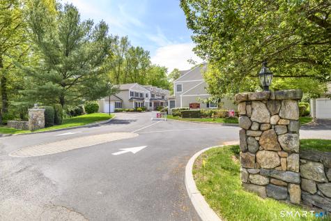 54 Redspire Court Trumbull CT 06611
