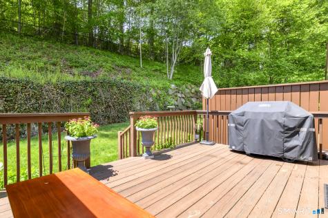 54 Redspire Court Trumbull CT 06611