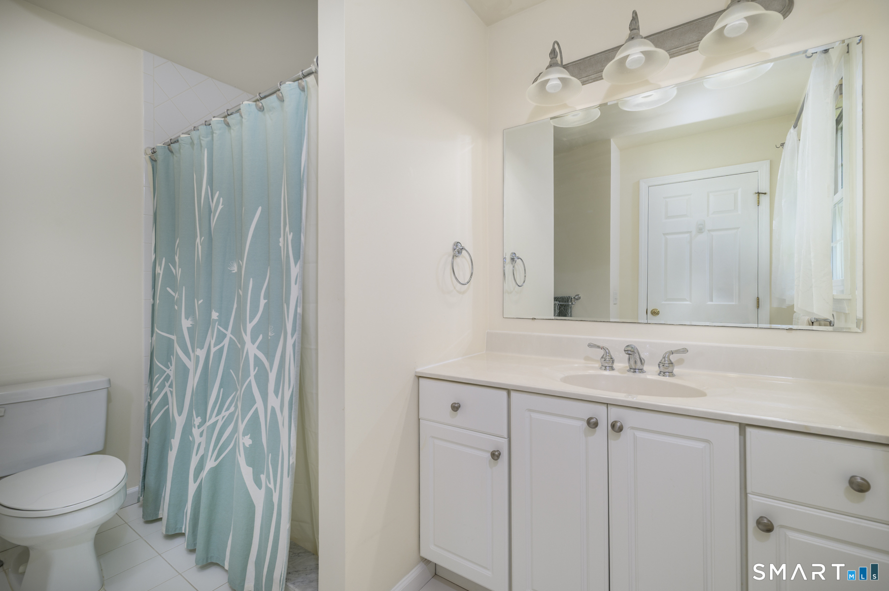 54 Redspire Court Trumbull CT 06611