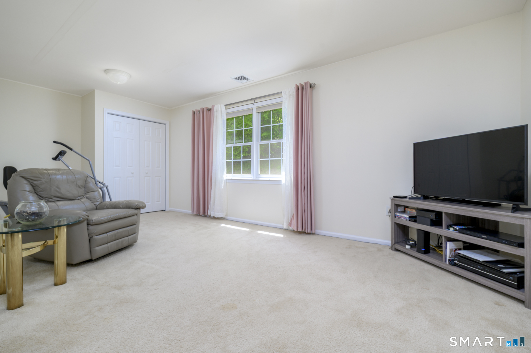 54 Redspire Court Trumbull CT 06611