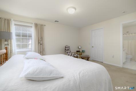 54 Redspire Court Trumbull CT 06611