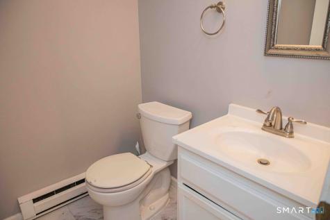 10 Maple Street Plainville CT 06062