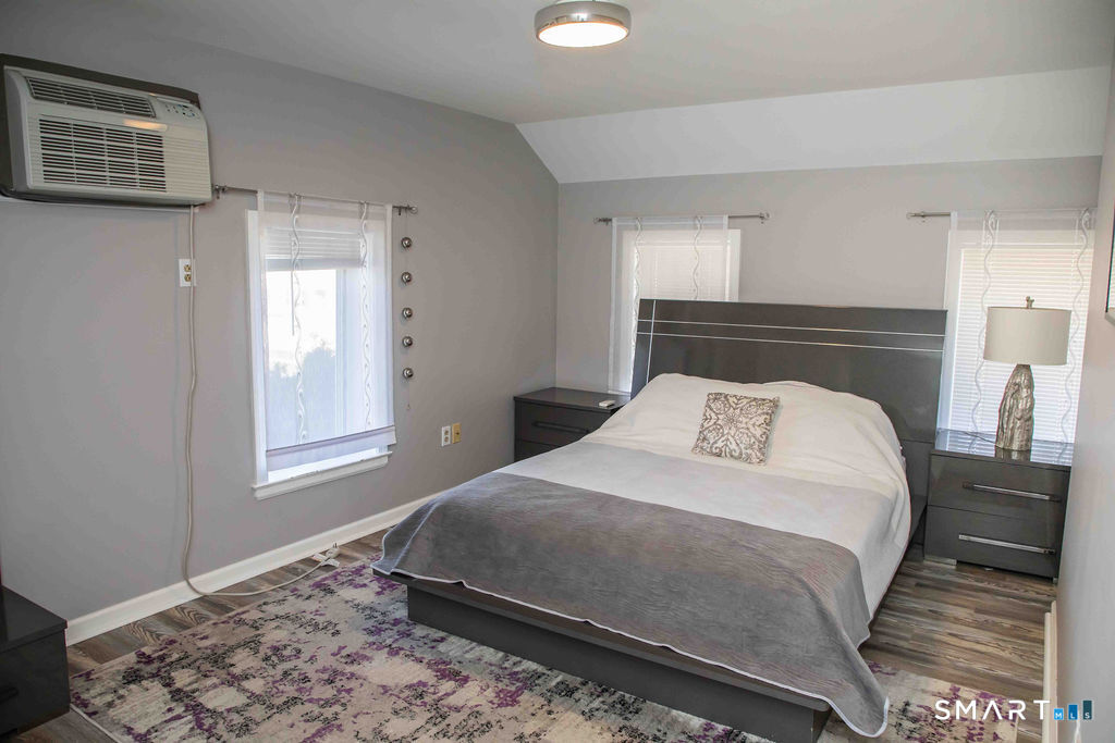 10 Maple Street Plainville CT 06062