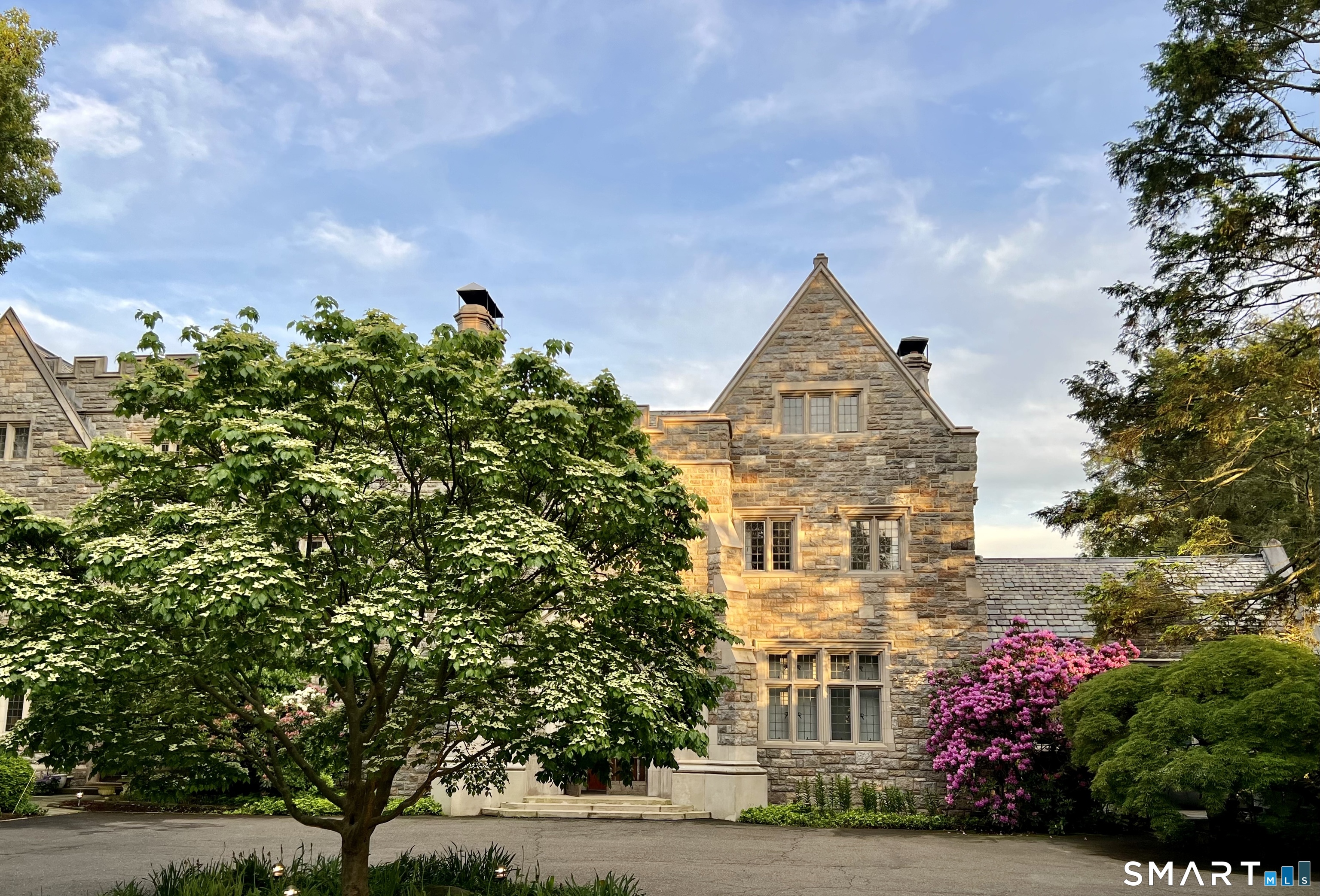 705 Weed Street New Canaan CT 06840