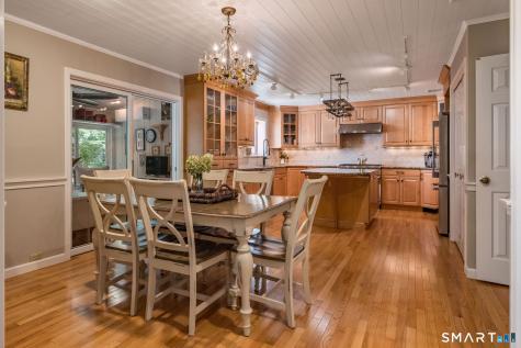 15 Cambridge Drive Madison CT 06443