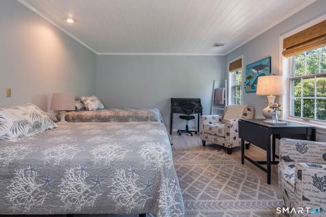 15 Cambridge Drive Madison CT 06443