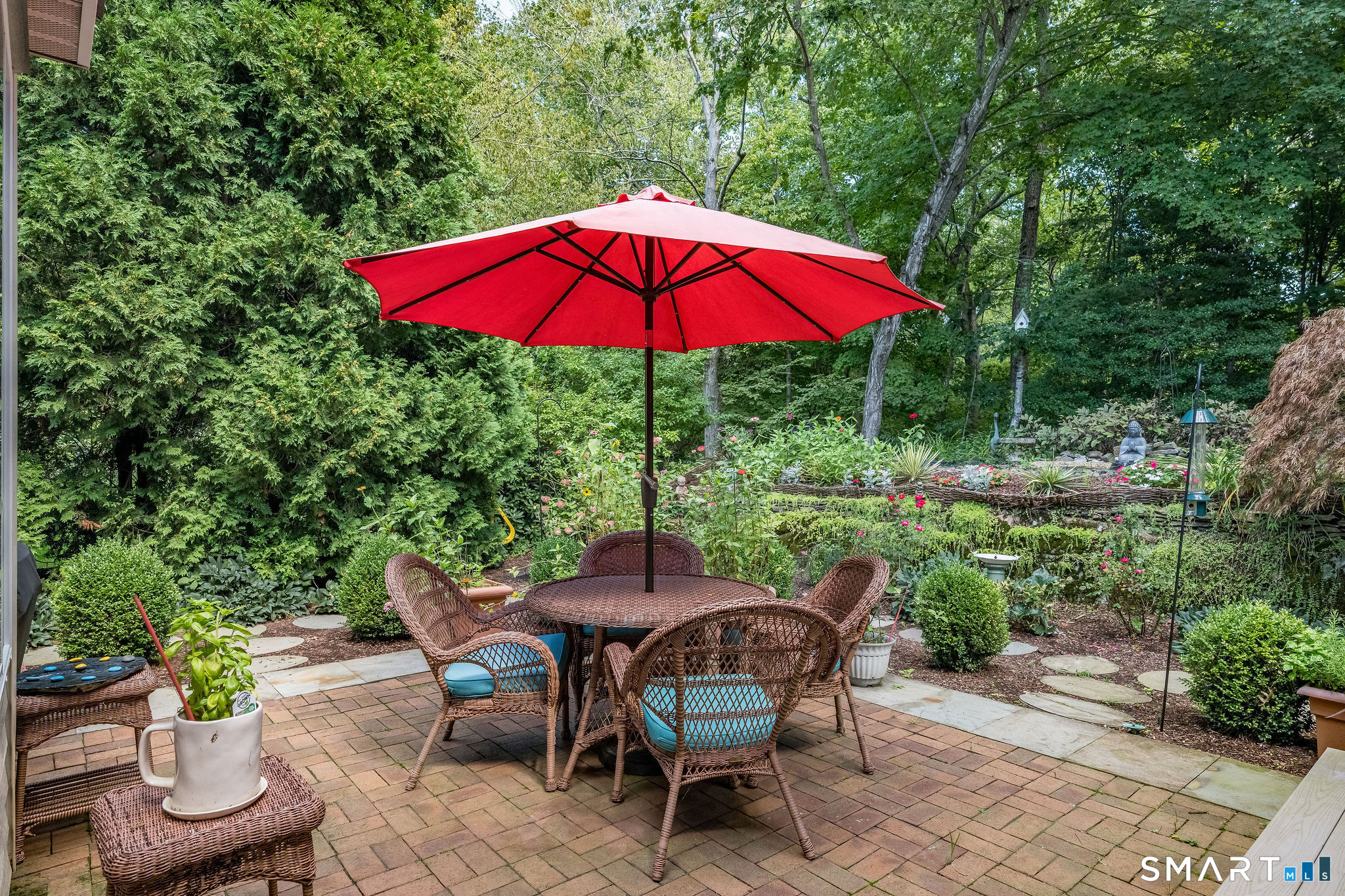 15 Cambridge Drive Madison CT 06443