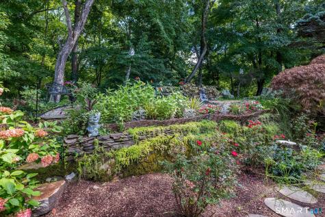 15 Cambridge Drive Madison CT 06443