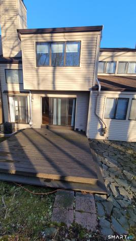 6 Comstock Trail Brookfield CT 06804