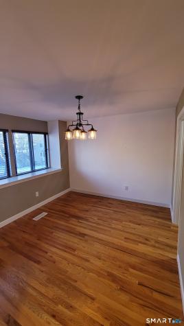 6 Comstock Trail Brookfield CT 06804