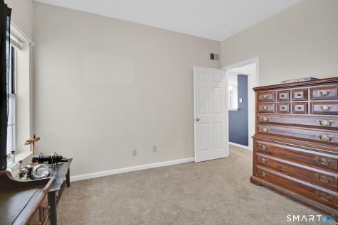 31 High Street East Hartford CT 06118