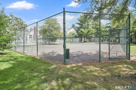 31 High Street East Hartford CT 06118