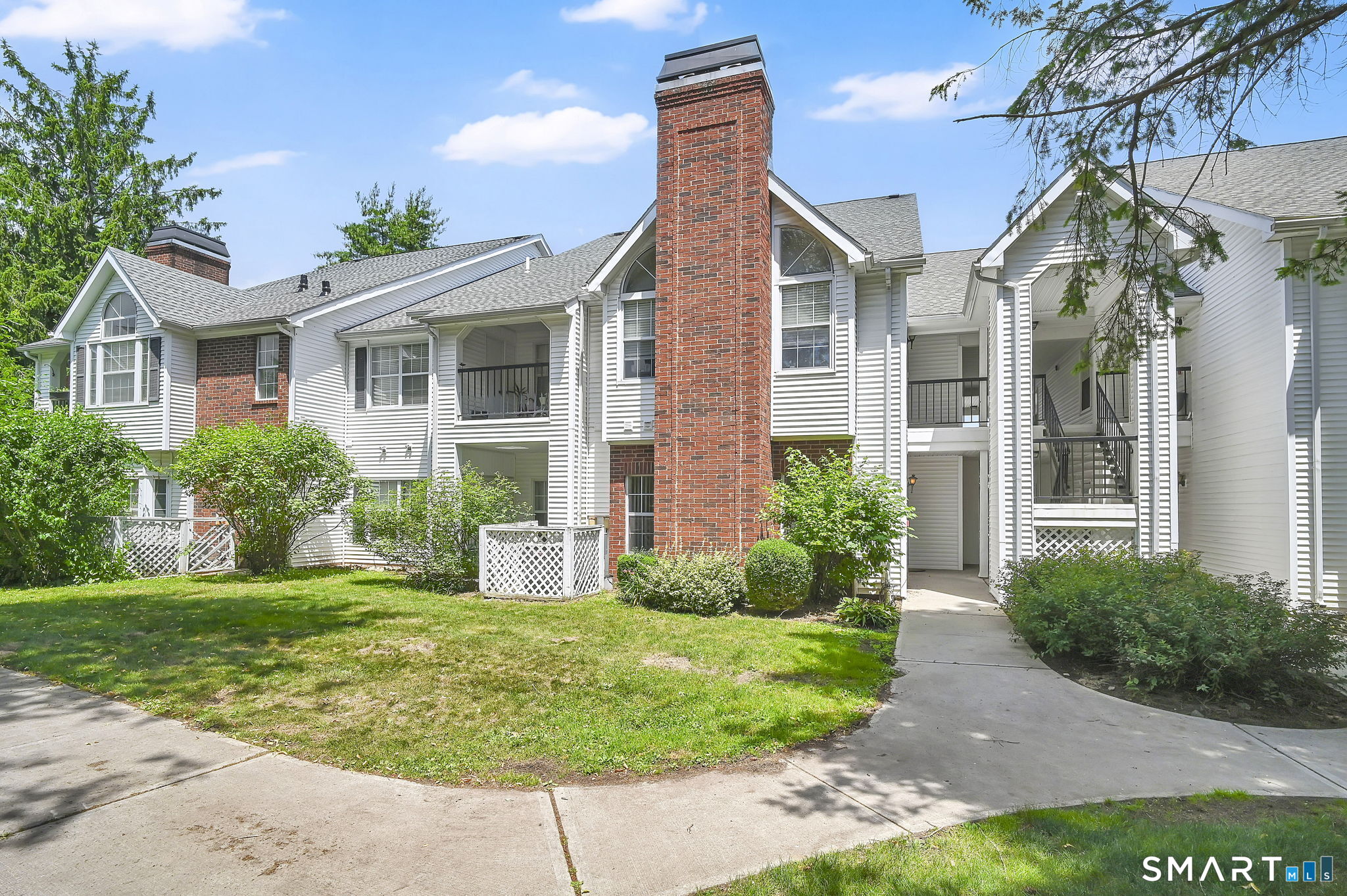 31 High Street East Hartford CT 06118