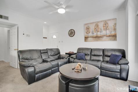 31 High Street East Hartford CT 06118