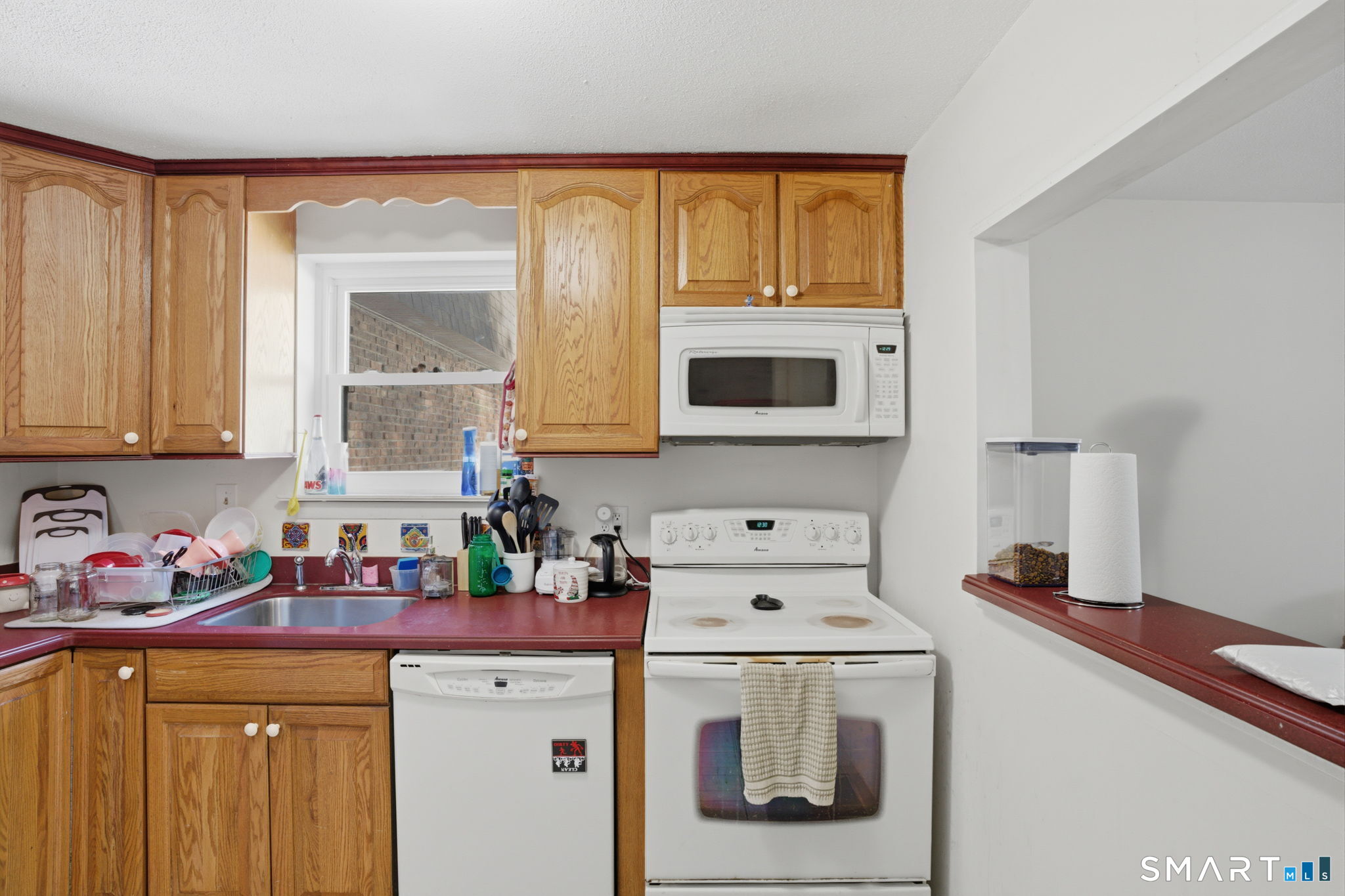 27 Burgoyne Street West Hartford CT 06110