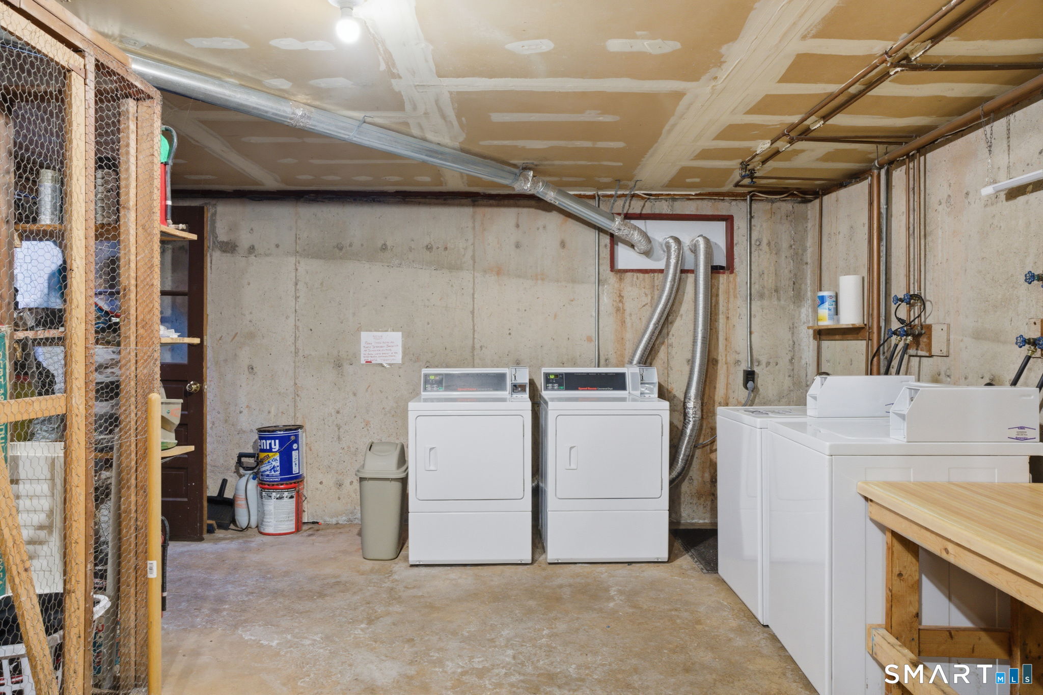 27 Burgoyne Street West Hartford CT 06110