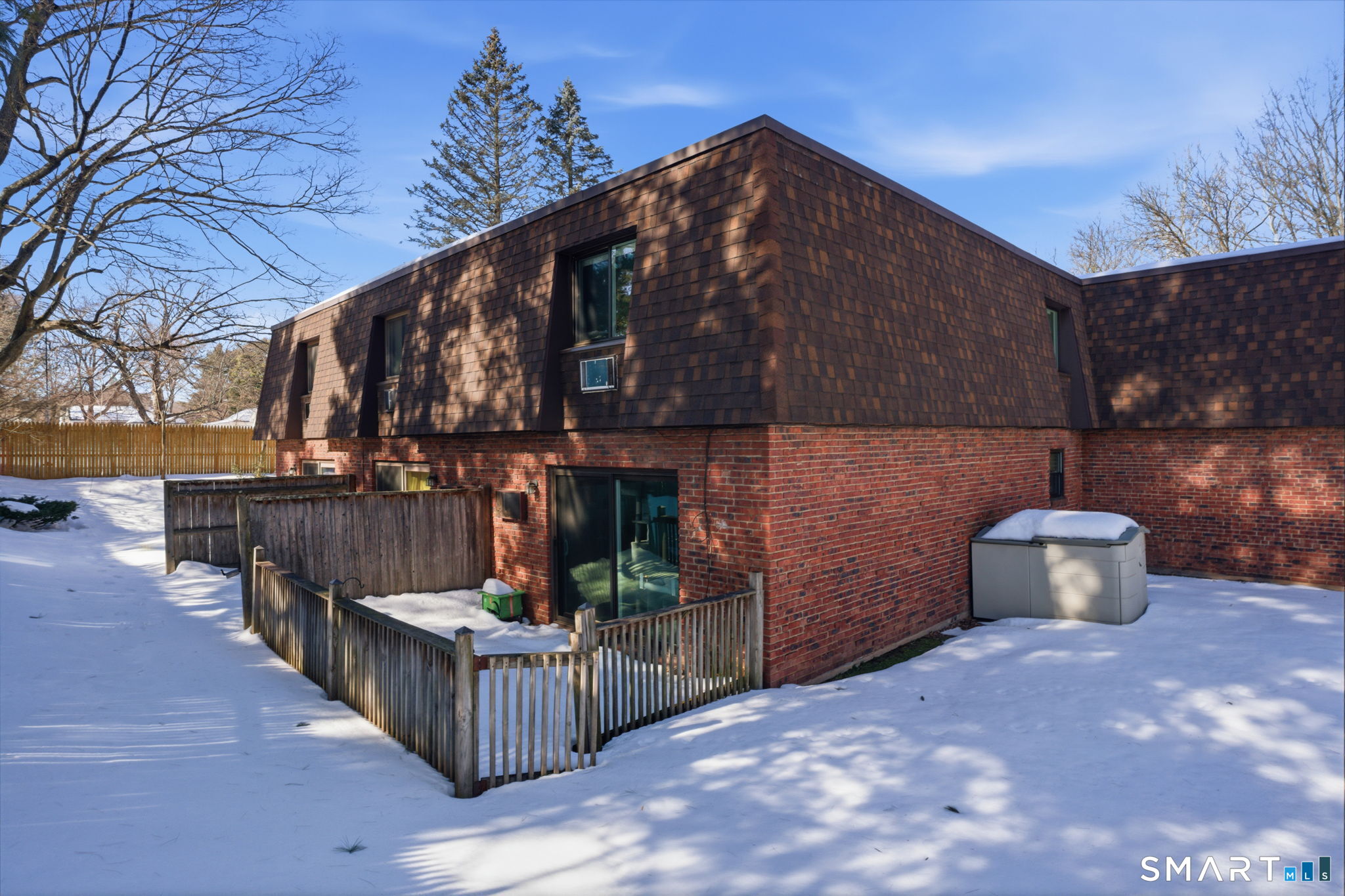 27 Burgoyne Street West Hartford CT 06110