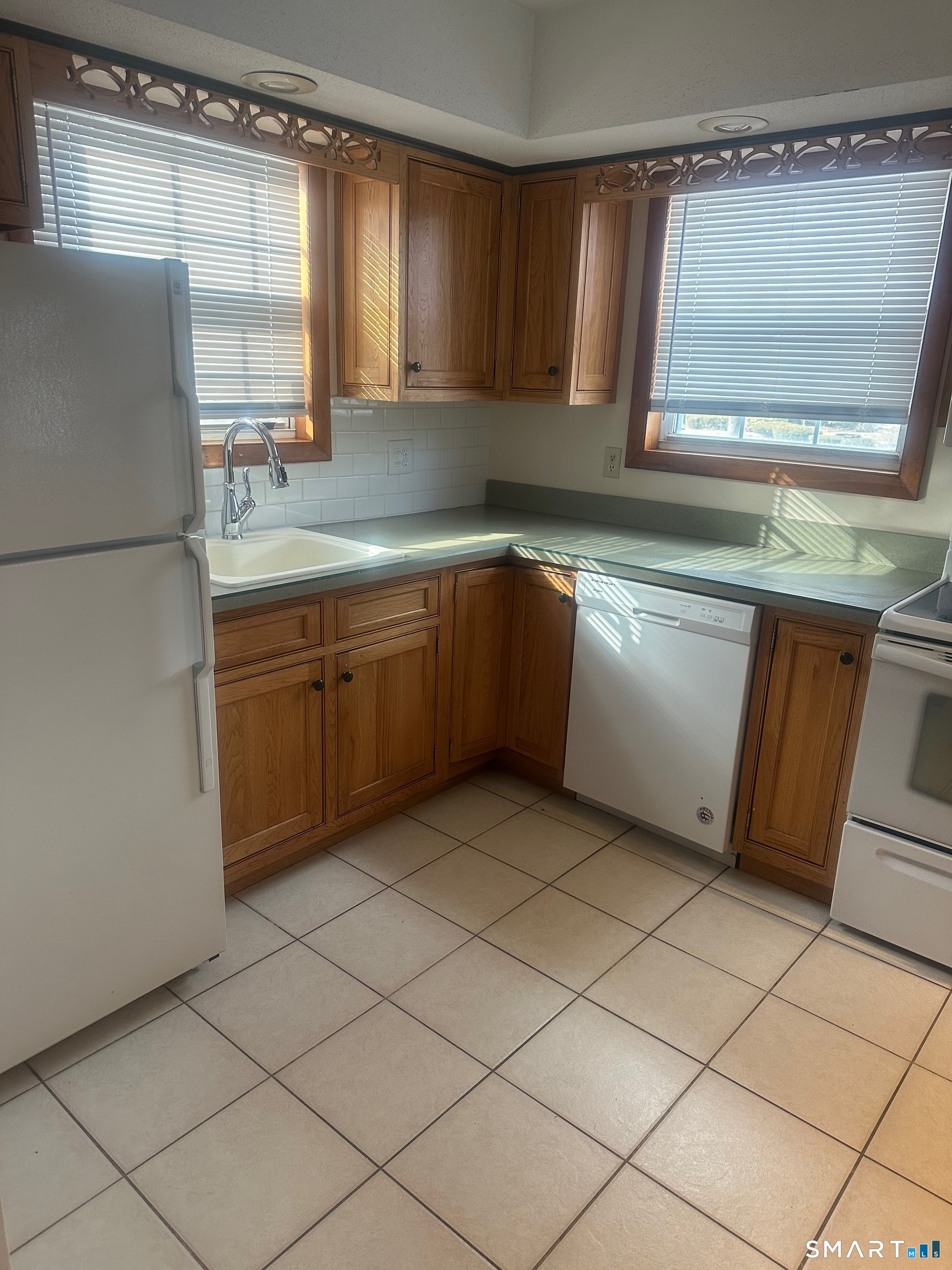 100 Misty Meadow Lane South Windsor CT 06074