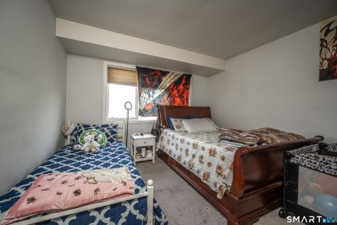 11 Boulevard Drive Danbury CT 06810