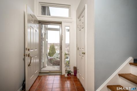 11 Boulevard Drive Danbury CT 06810