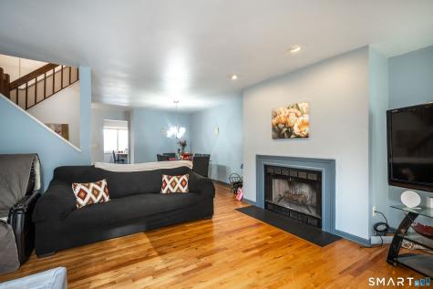 11 Boulevard Drive Danbury CT 06810